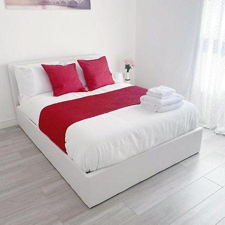 Agyeman Property Aldershot Luaran gambar