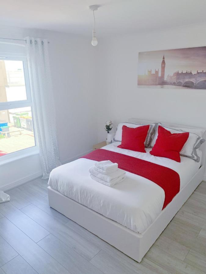 Agyeman Property Aldershot Bilik gambar