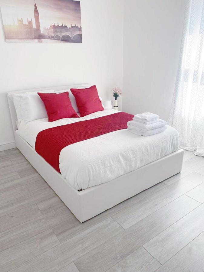 Agyeman Property Aldershot Luaran gambar